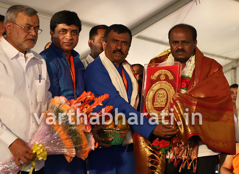 ಅಧಿಕಾರಕ್ಕೆ ಬಂದರೆ 100 ಕೋಟಿ ರೂ.ವಿಪ್ರ ನಿಧಿ ಘೋಷಣೆ: ಕುಮಾರಸ್ವಾಮಿ